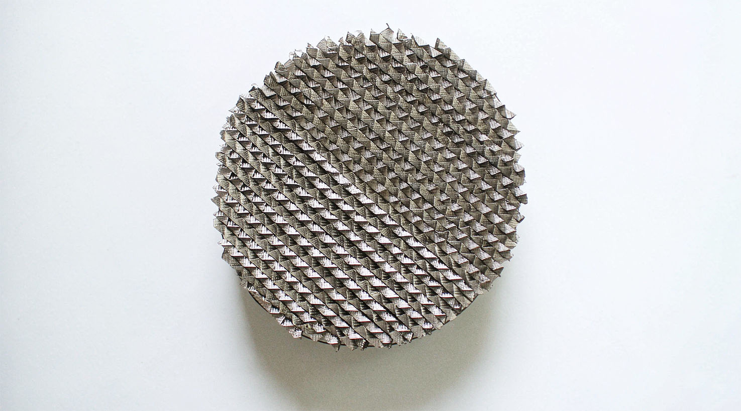 Comparison of 45-degree and 60-degree corrugation angles on perforated plate structured packing